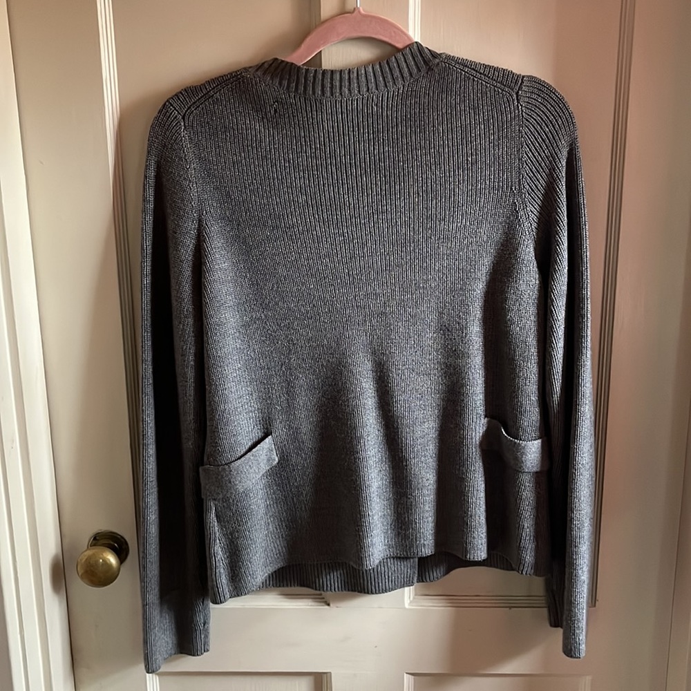 Banana Republic Cardigan - Picture 2 of 5
